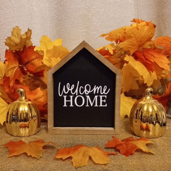 Interchangeable & Reversible Fall House Sign Set - Picture 2 of 11